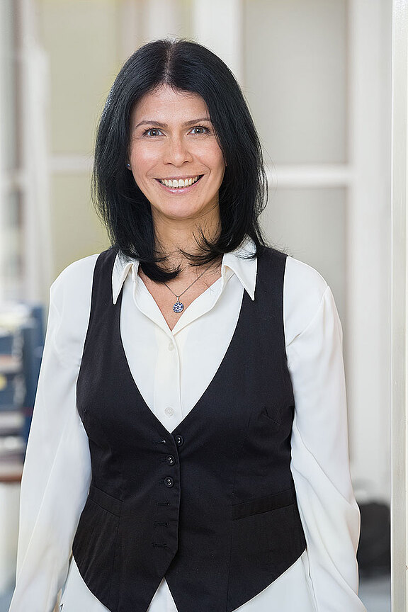 rosalyn_lindner.jpg  